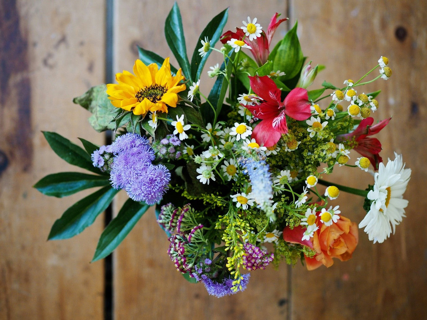 Luxury Father’s Day Flower Arrangements in Lahore