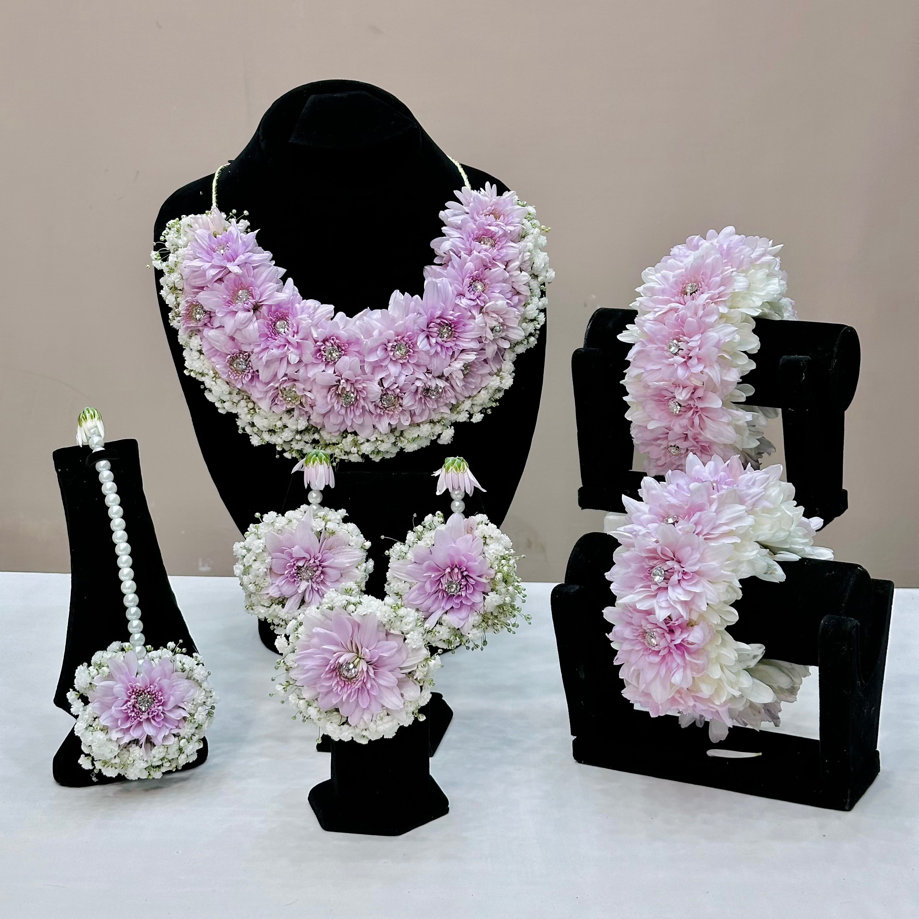 Calm Royal Floral Set