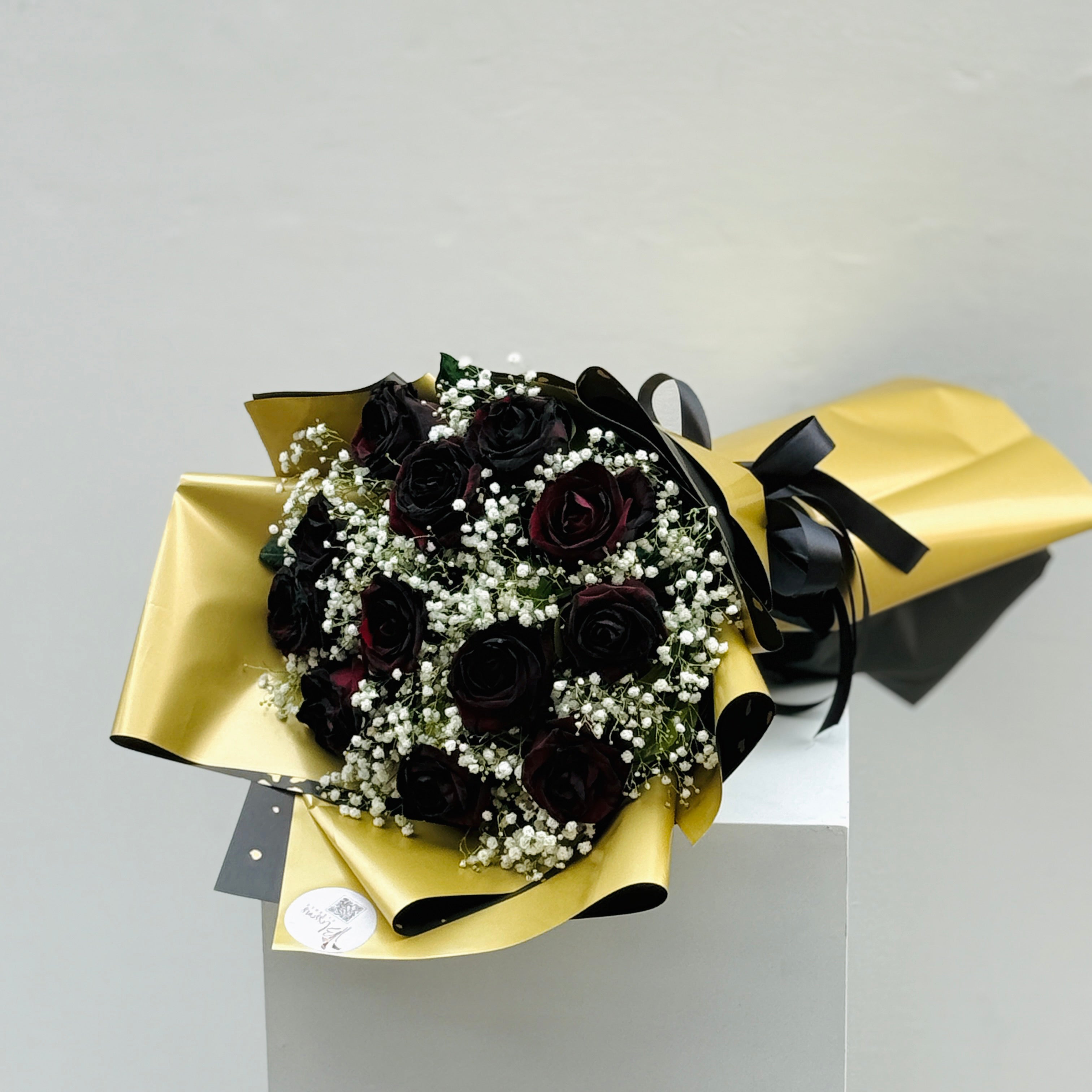 Striking Drama Bouquet